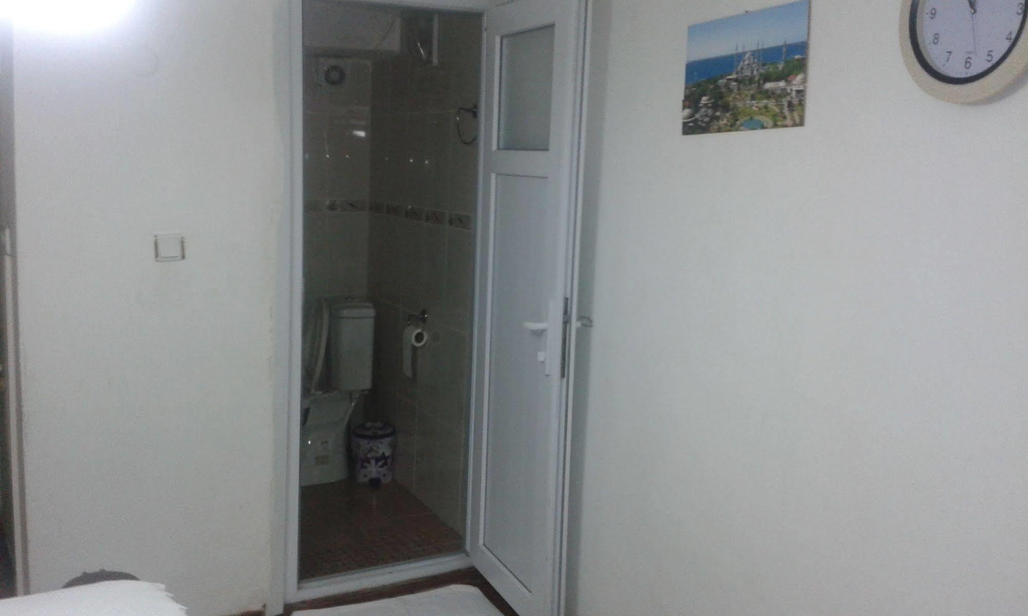 Bereket Traveler Hotel Истанбул Екстериор снимка